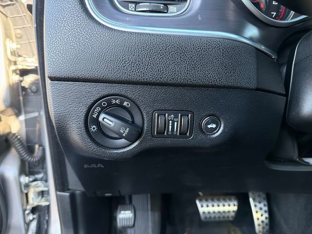 Used 2016 Dodge Charger R/T Scat Pack w/ Beats Audio Group image 30