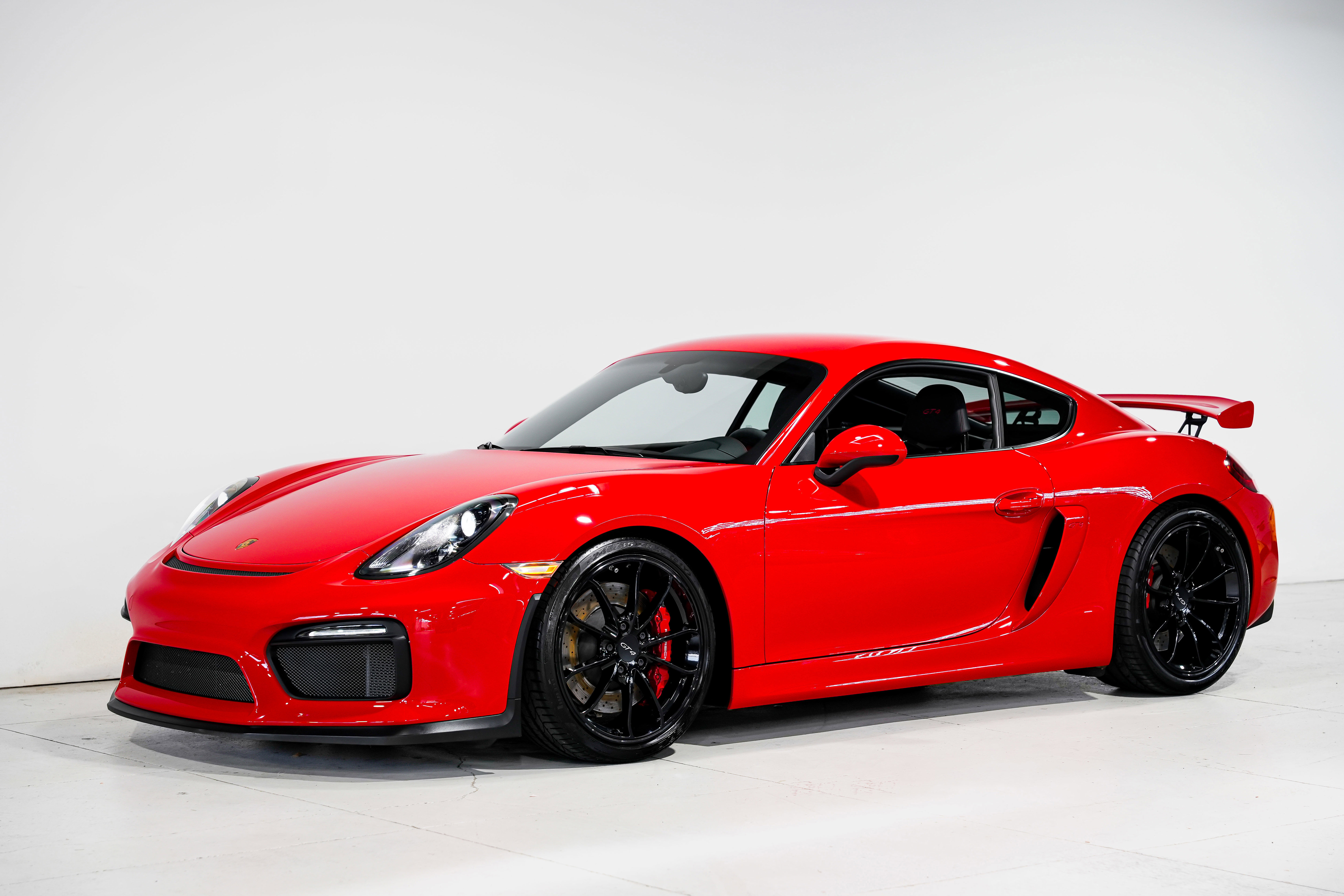 Used 2016 Porsche Cayman GT4 image 7