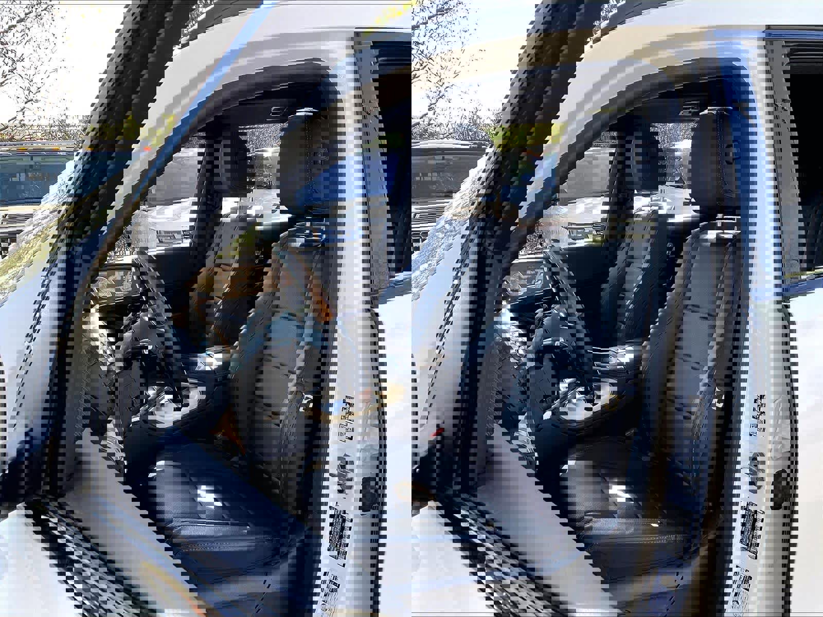 Used 2022 Mercedes-Benz GLS 450 4MATIC image 25