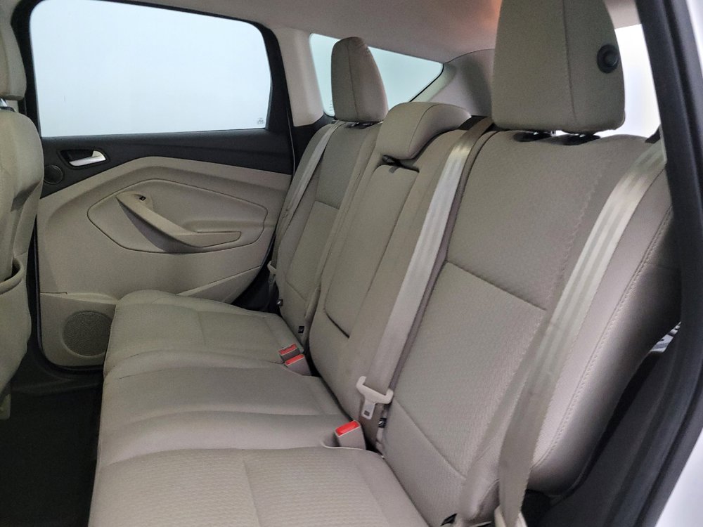 Used 2017 Ford Escape SE w/ Equipment Group 201A image 18