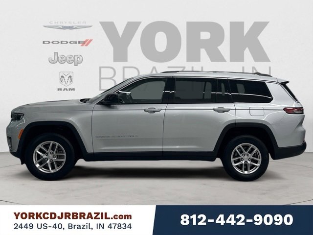 Used 2023 Jeep Grand Cherokee L Laredo w/ Luxury Tech Group I image 2