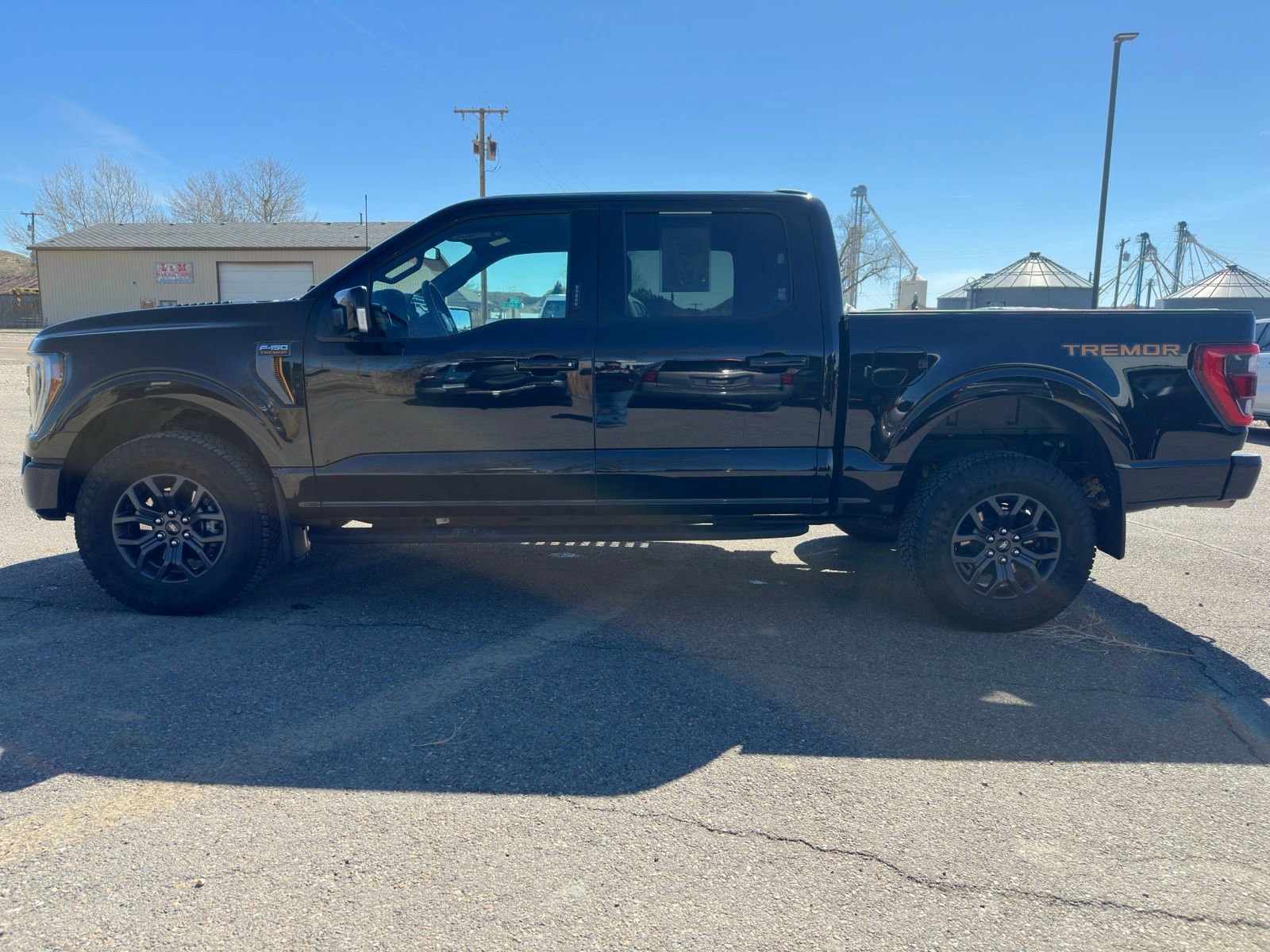 Used 2023 Ford F150 Tremor w/ Equipment Group 402A High AWD/4WD image 4