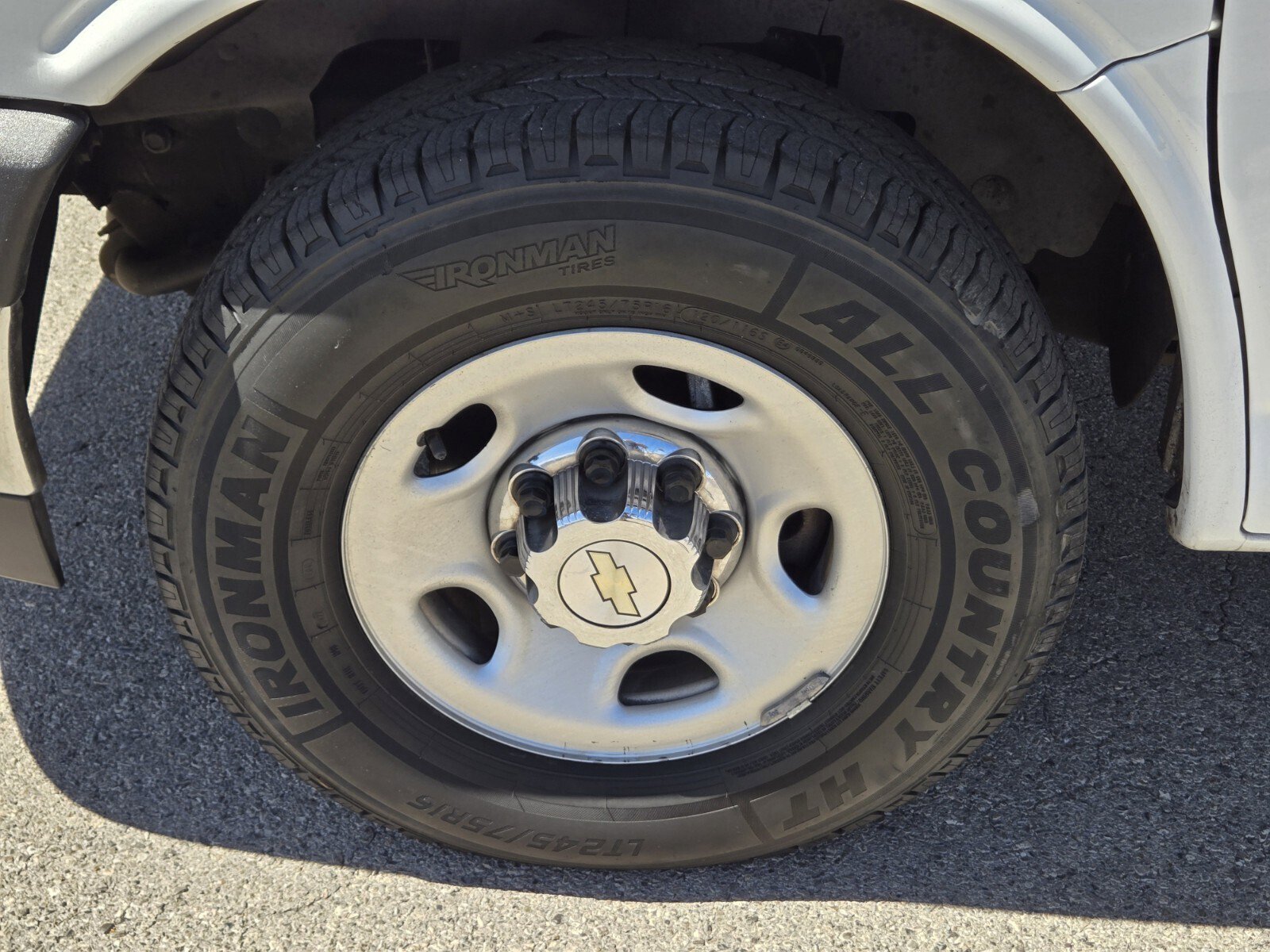 Used 2021 Chevrolet Express 3500 LT w/ LT Preferred Equipment Group RWD image 5