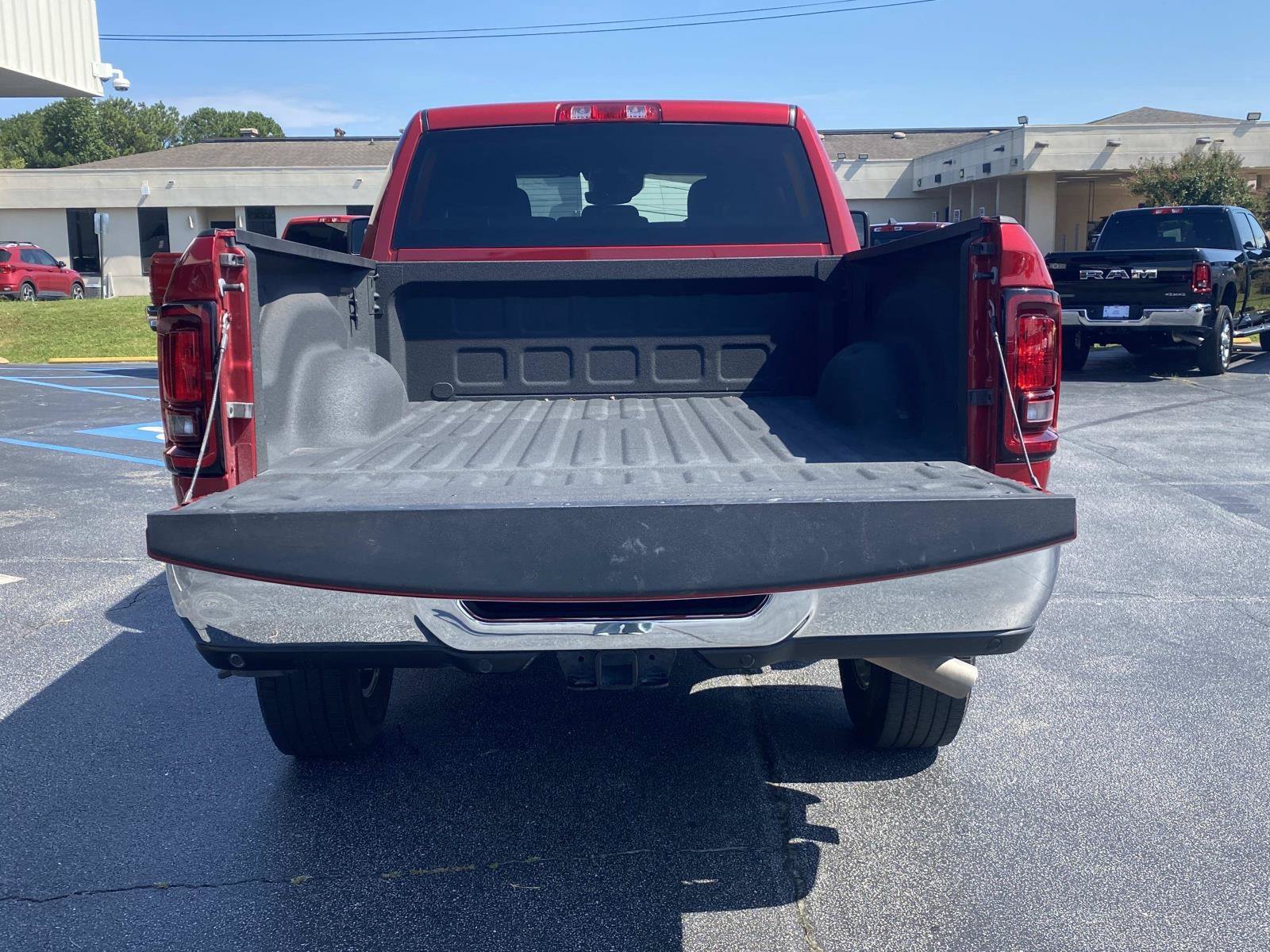 Used 2026 RAM 2500 Big Horn AWD/4WD image 7