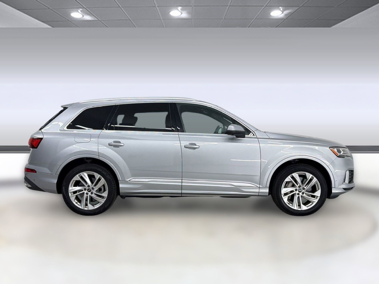 Used 2021 Audi Q7 2.0T Premium Plus w/ Executive Package image 8