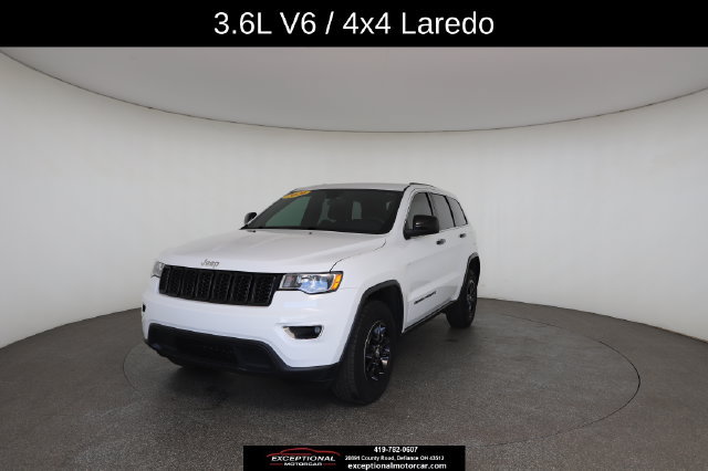 Used 2020 Jeep Grand Cherokee Laredo AWD/4WD image 32