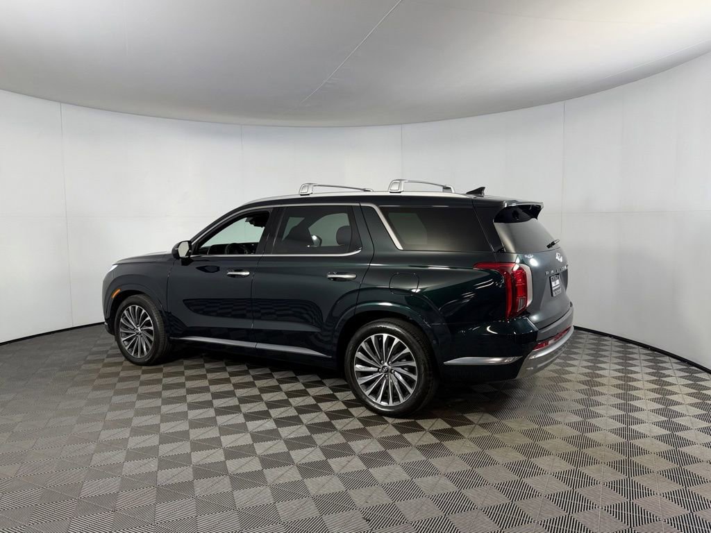 Used 2024 Hyundai Palisade Calligraphy image 10