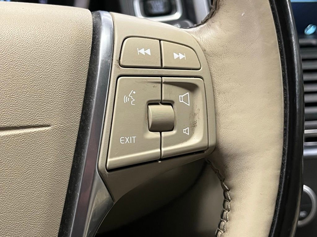 Used 2016 Volvo XC60 T5 Premier image 23