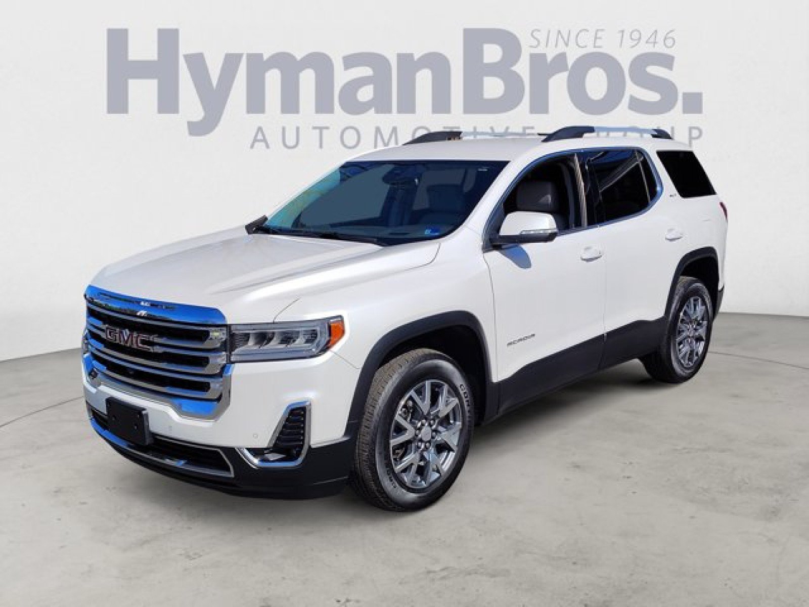 Used 2023 GMC Acadia SLT w/ Technology Package AWD/4WD image 7