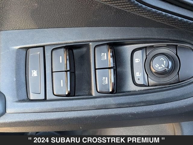 Used 2024 Subaru Crosstrek 2.0i Premium AWD/4WD image 12