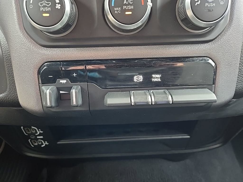 Used 2023 RAM 3500 Big Horn w/ Level 1 Equipment Group image 28