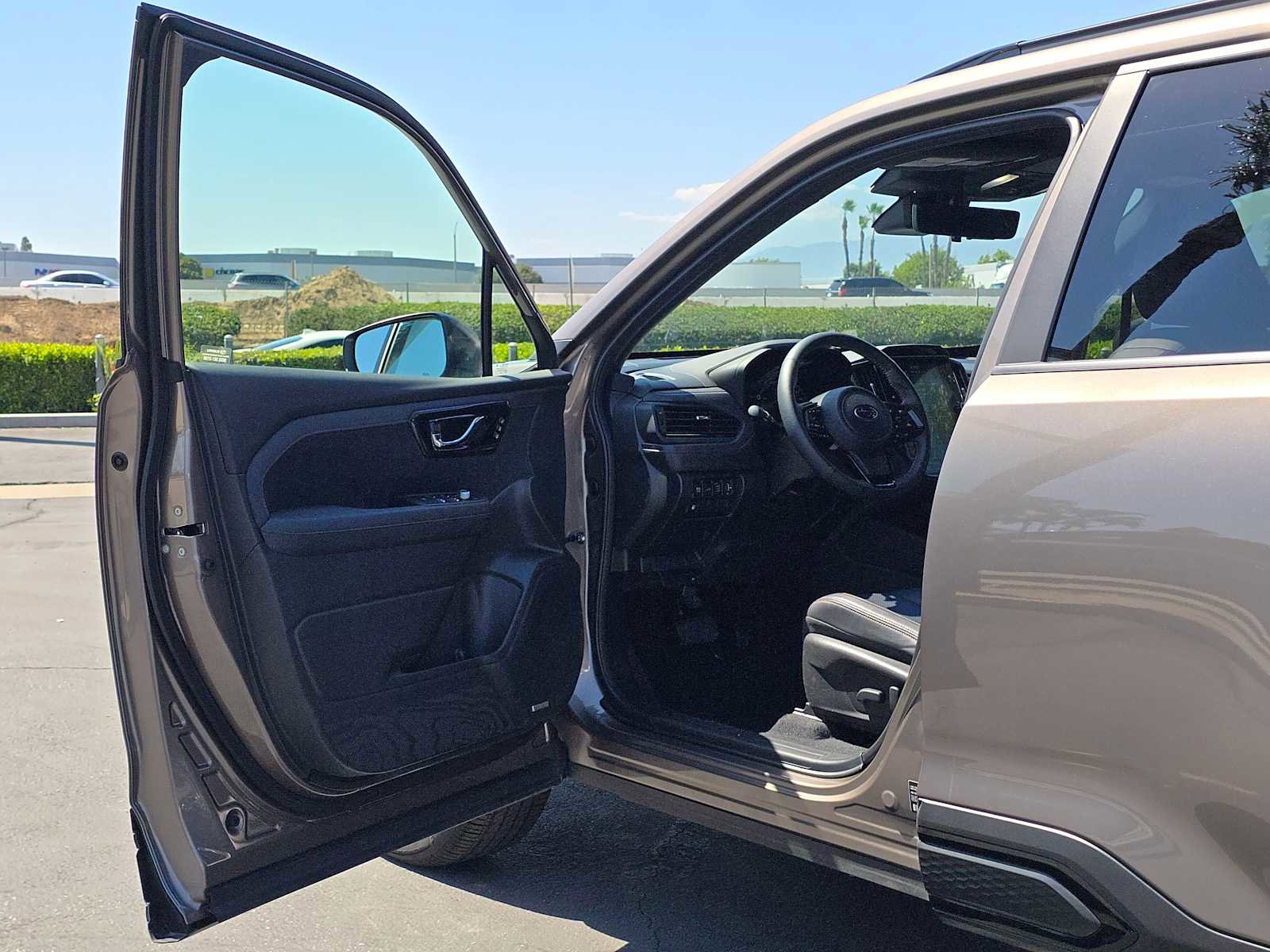 Used 2025 Subaru Forester Touring AWD/4WD image 21