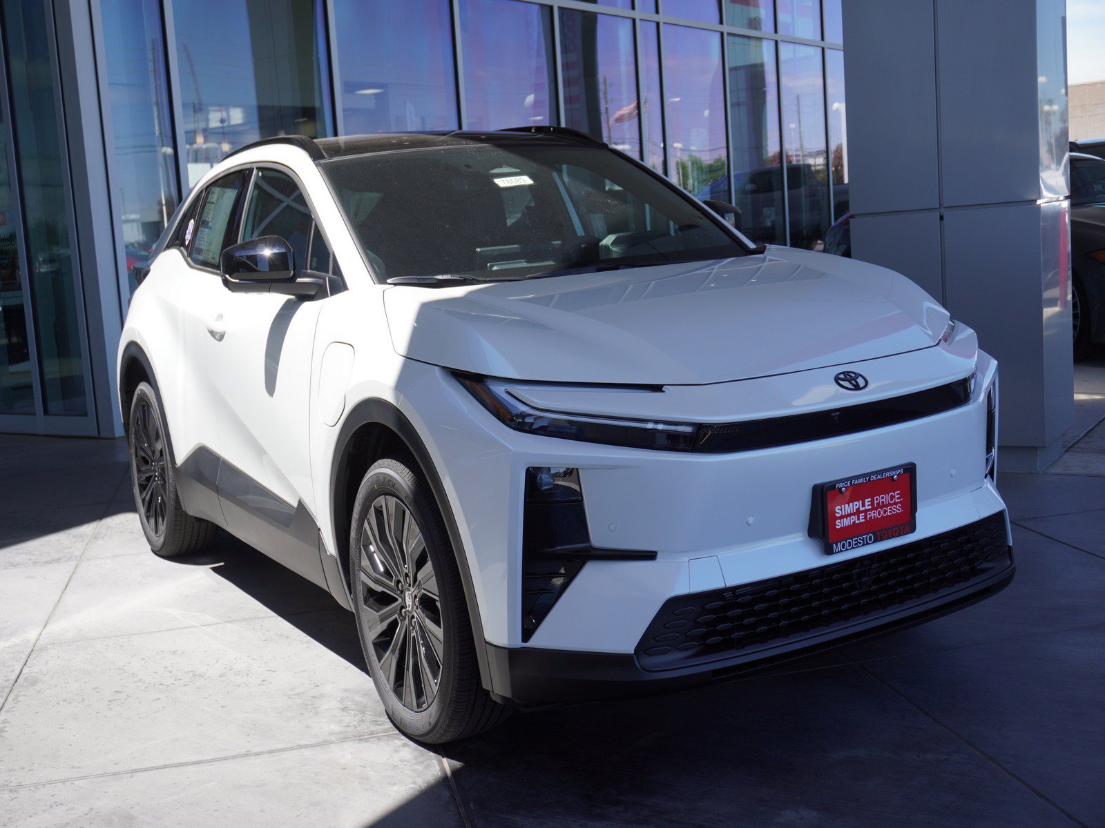 New 2026 Toyota C-HR AWD/4WD image 31