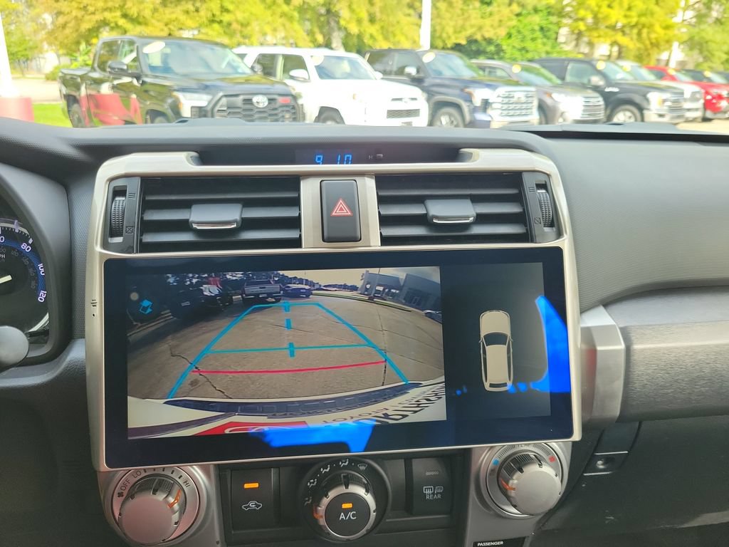 Used 2015 Toyota 4Runner SR5 RWD image 27
