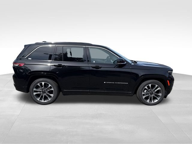 New 2025 Jeep Grand Cherokee Overland AWD/4WD image 8