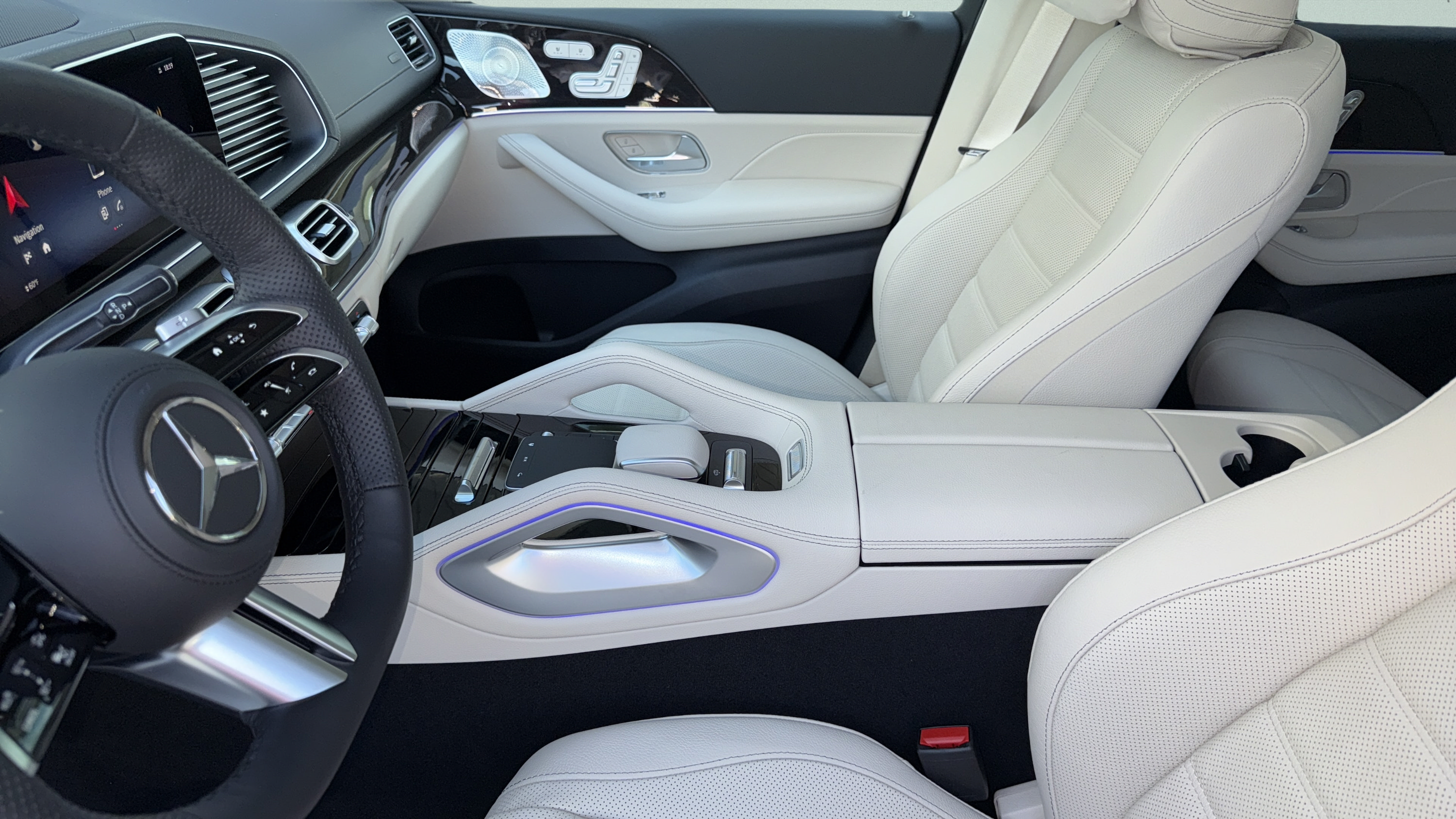 Certified 2026 Mercedes-Benz GLS 450 4MATIC image 21