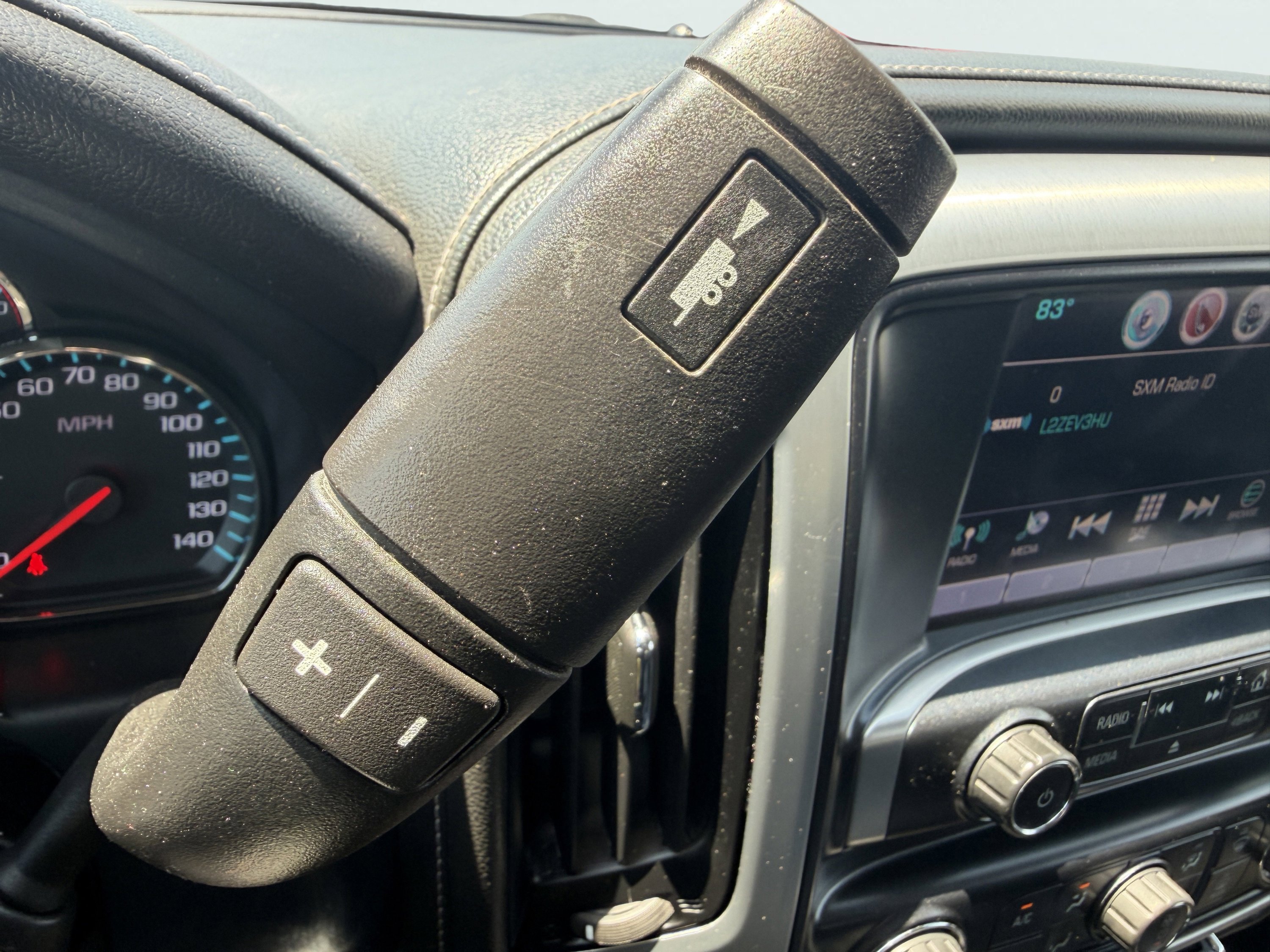 Used 2018 GMC Sierra 2500 SLT w/ Snow Plow Prep Package AWD/4WD image 22