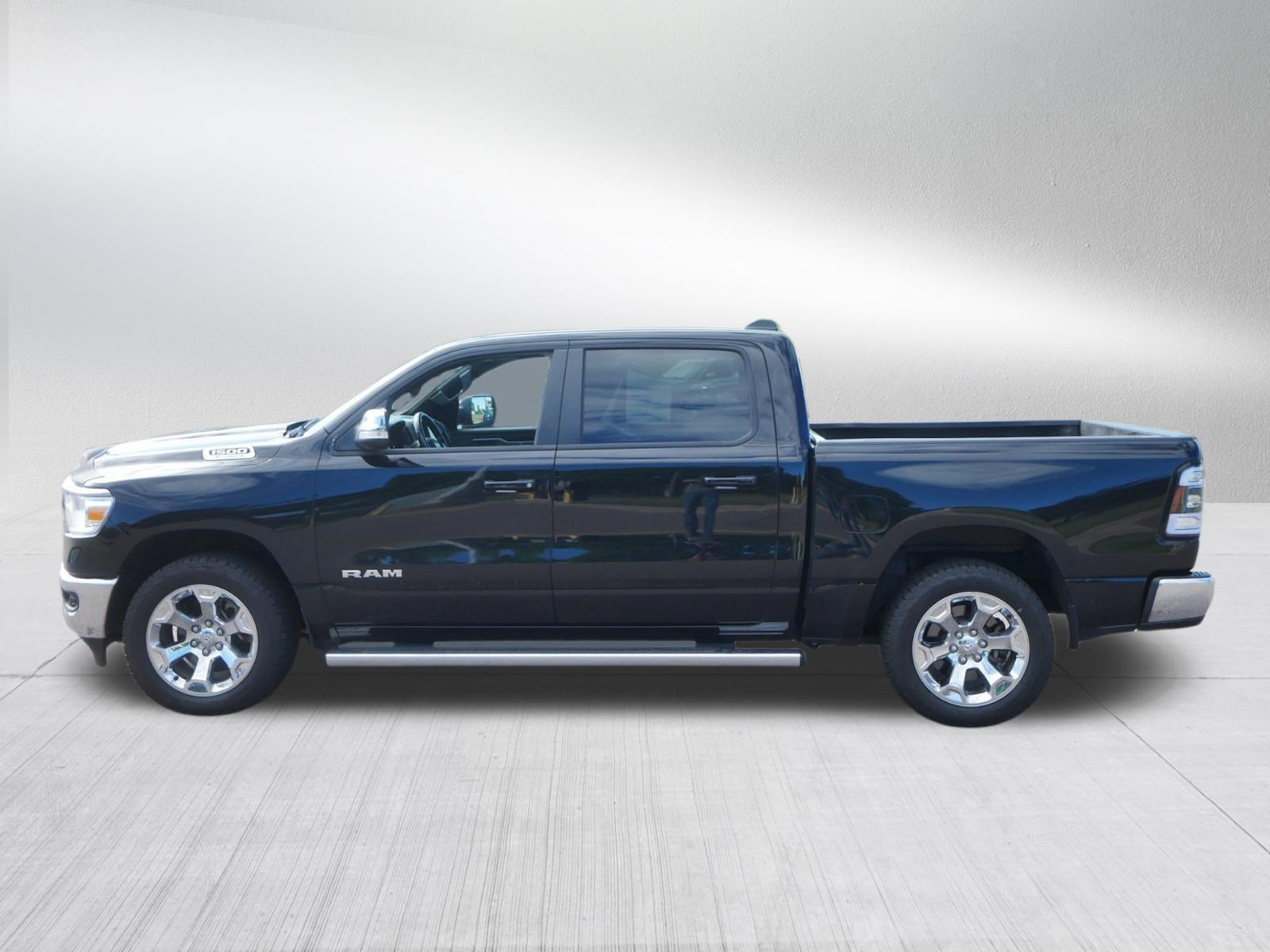 Certified 2022 RAM 1500 Big Horn w/ Trailer Tow Group AWD/4WD image 4
