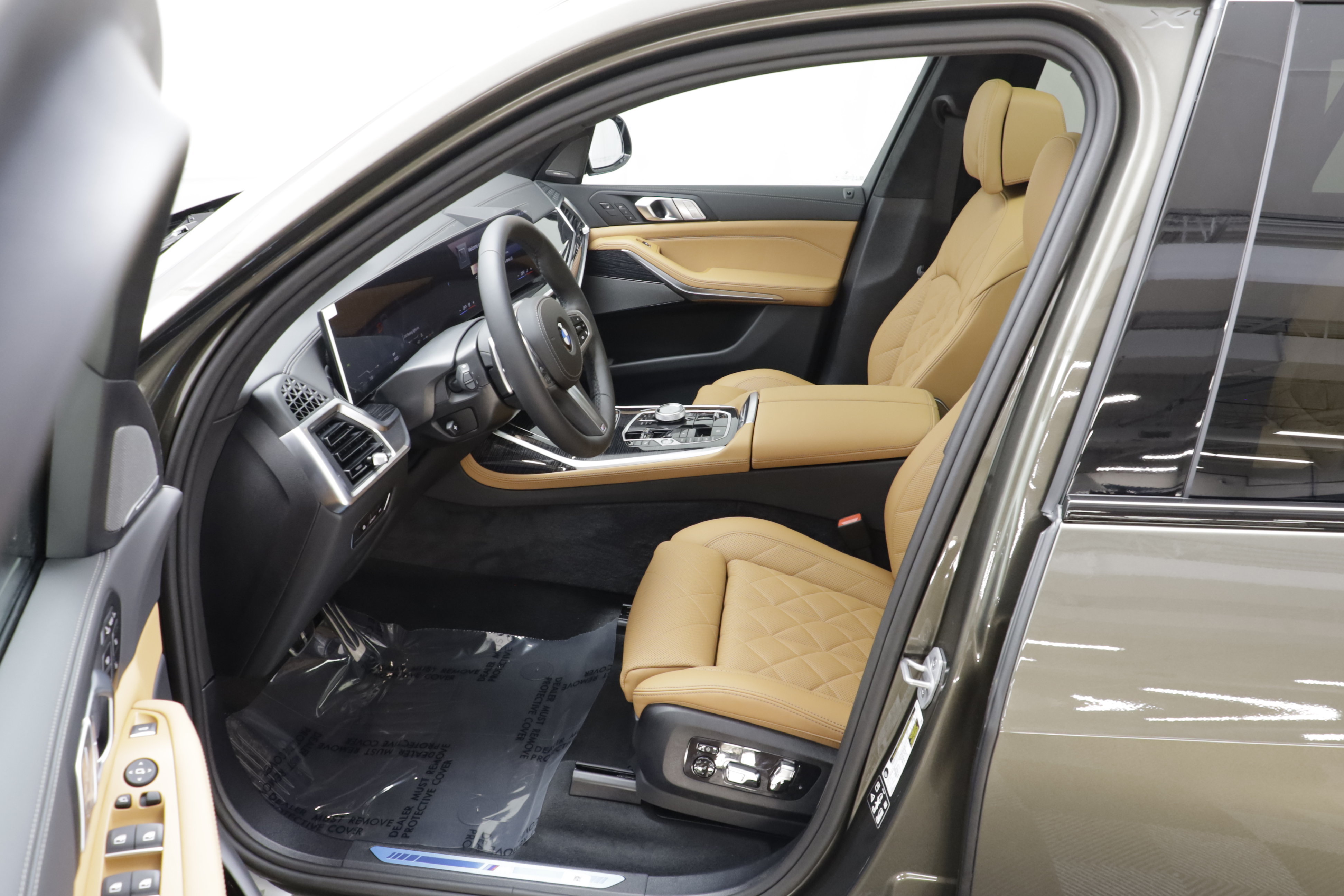 New 2027 BMW X7 xDrive40i w/ Executive Package AWD/4WD image 7