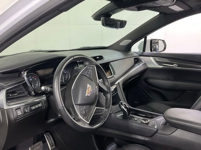 Certified 2023 Cadillac XT5 Sportv w/ Technology Package image 19