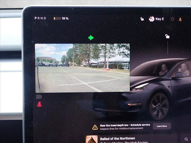 Used 2025 Tesla Model Y Long Range AWD/4WD image 19