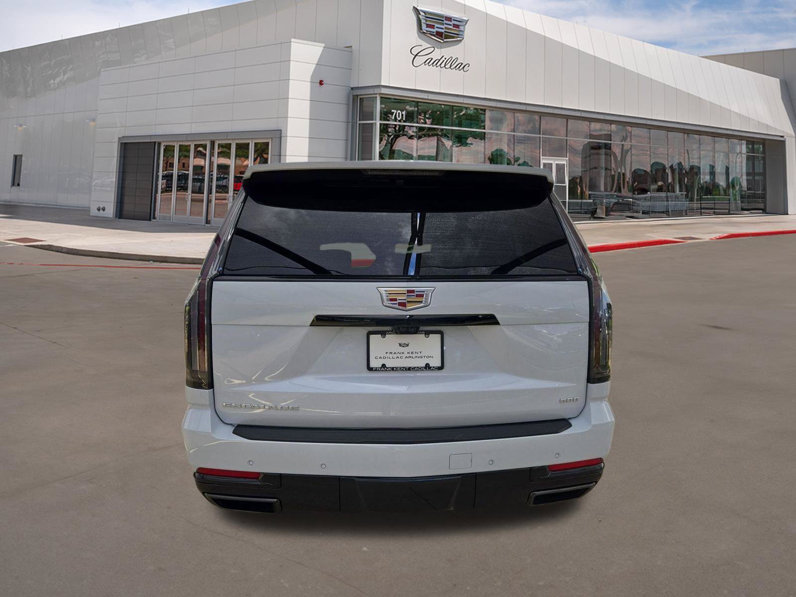 New 2026 Cadillac Escalade ESV Platinum Sport w/ LPO, Floor Liner Package AWD/4WD image 5