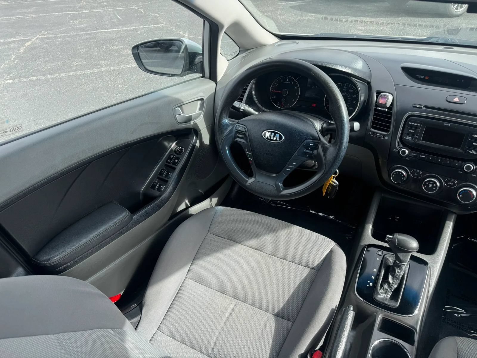 Used 2017 Kia Forte LX FWD image 22