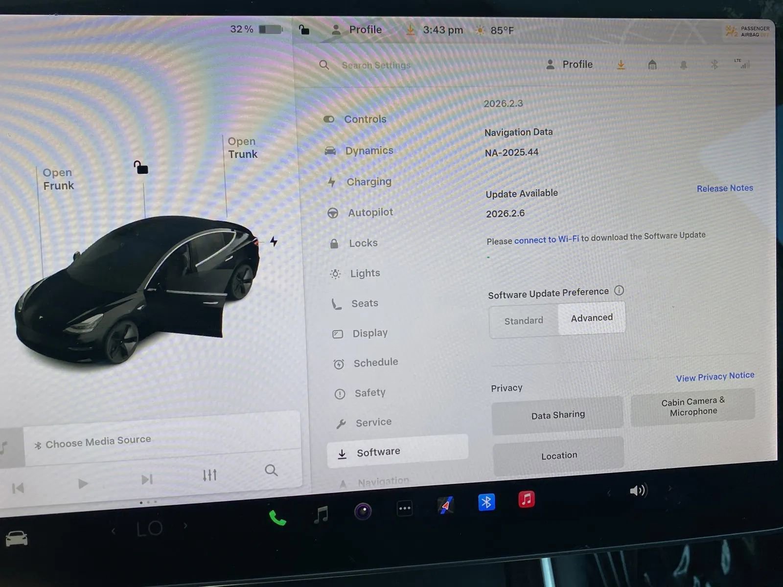 Used 2018 Tesla Model 3 Mid Range image 14