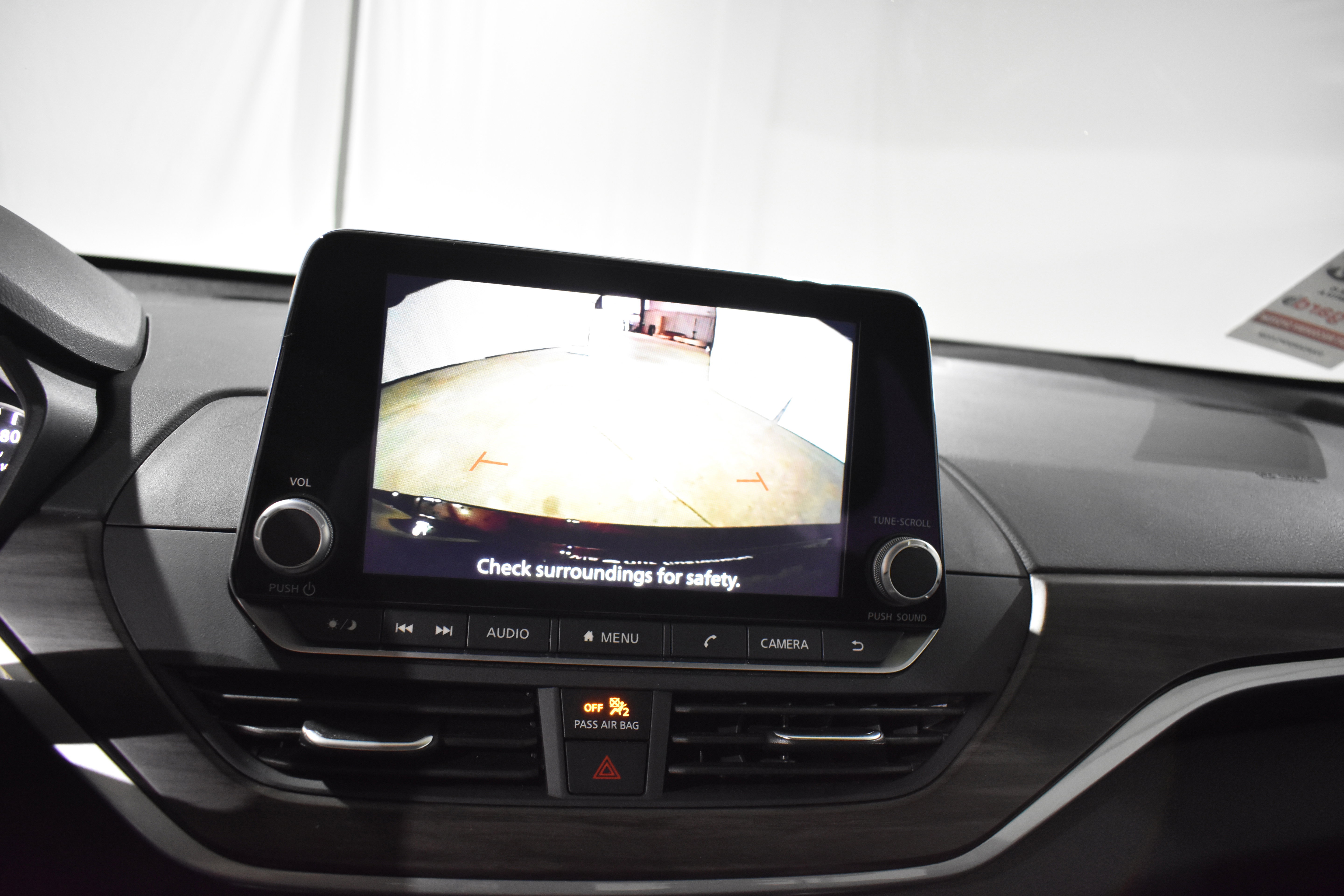 Used 2025 Nissan Altima 2.5 SV image 18