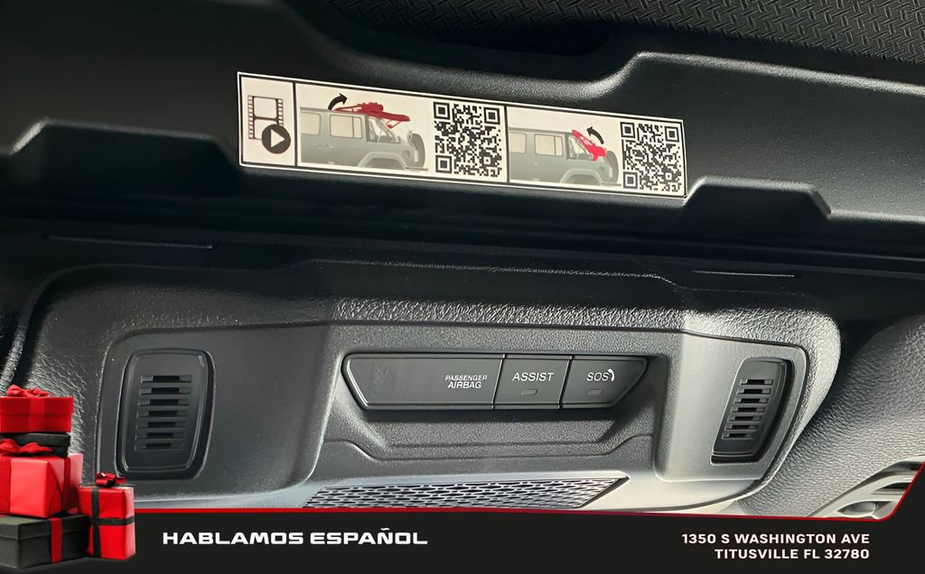 Used 2024 Jeep Wrangler Unlimited Rubicon image 30