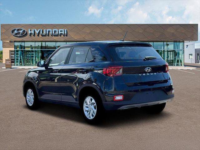 New 2026 Hyundai Venue SE FWD image 5