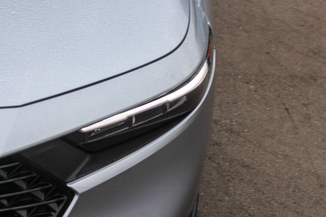 Used 2025 Honda Accord SE image 13