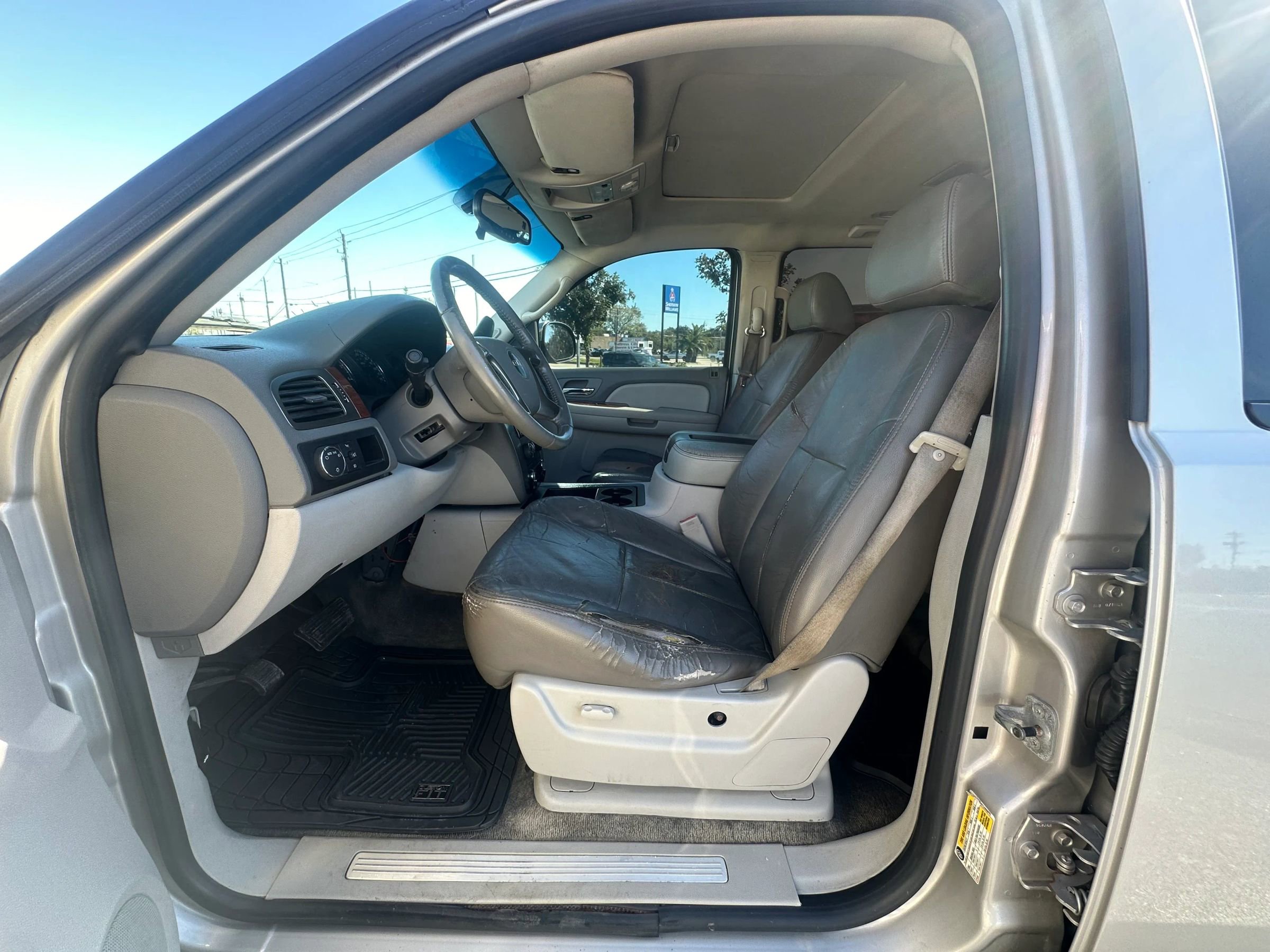 Used 2007 GMC Yukon XL SLE image 10
