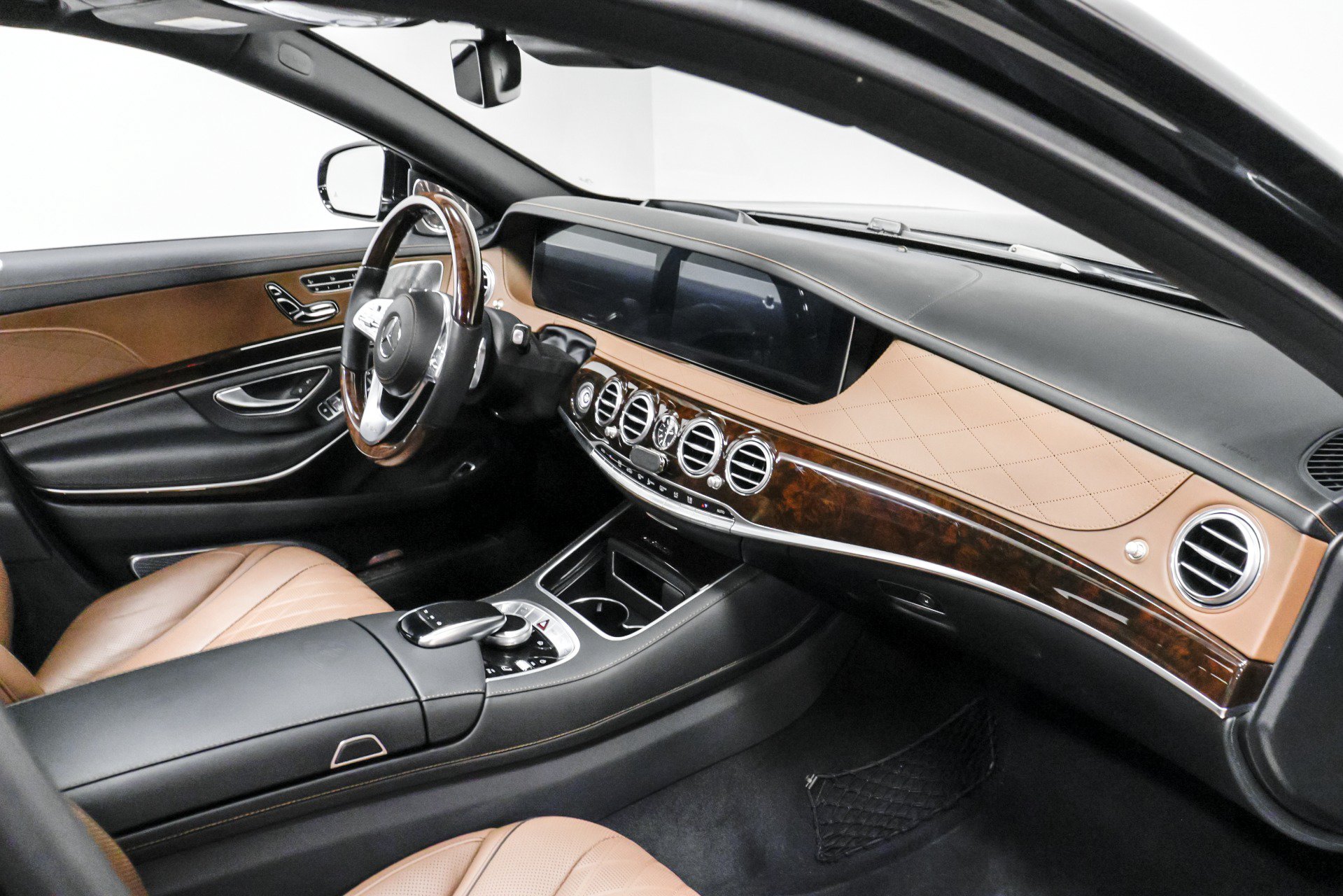 Used 2019 Mercedes-Benz Maybach S 560 4MATIC image 55