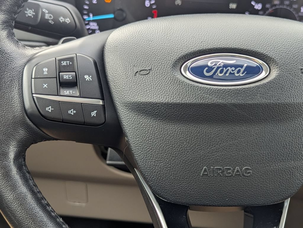Used 2020 Ford Escape SEL AWD/4WD image 15
