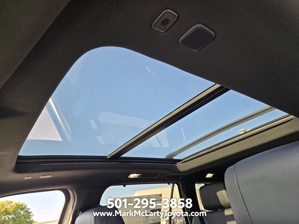 New 2026 Toyota Sequoia Platinum AWD/4WD image 9