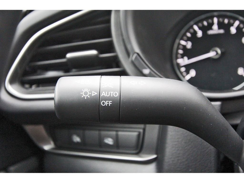 New 2026 MAZDA CX-30 AWD 2.5 S w/ Select Sport Pkg image 16