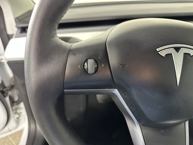 Used 2022 Tesla Model 3 Long Range image 15