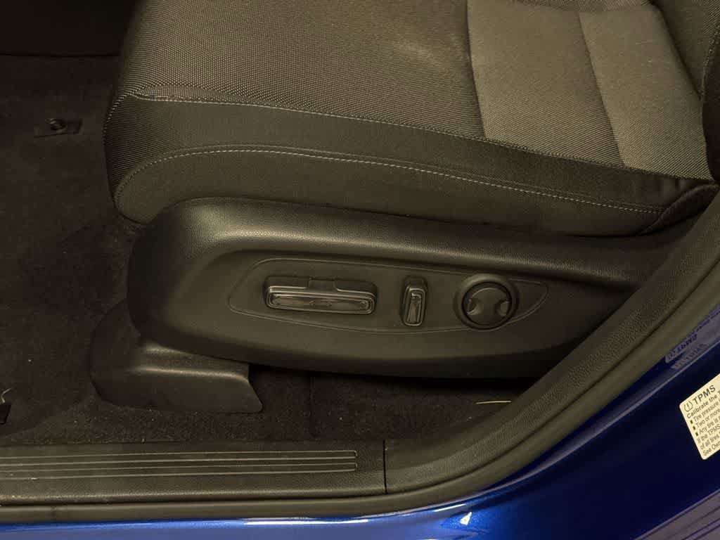 Used 2023 Honda CR-V EX image 23