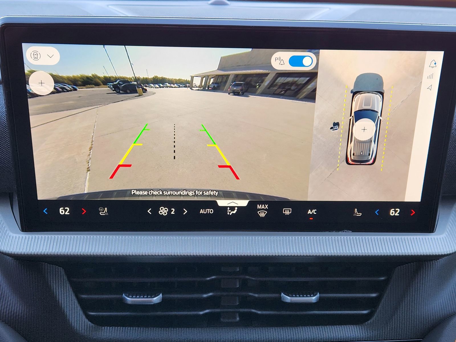 New 2026 Ford Explorer Tremor w/ Tremor Convenience Package image 17