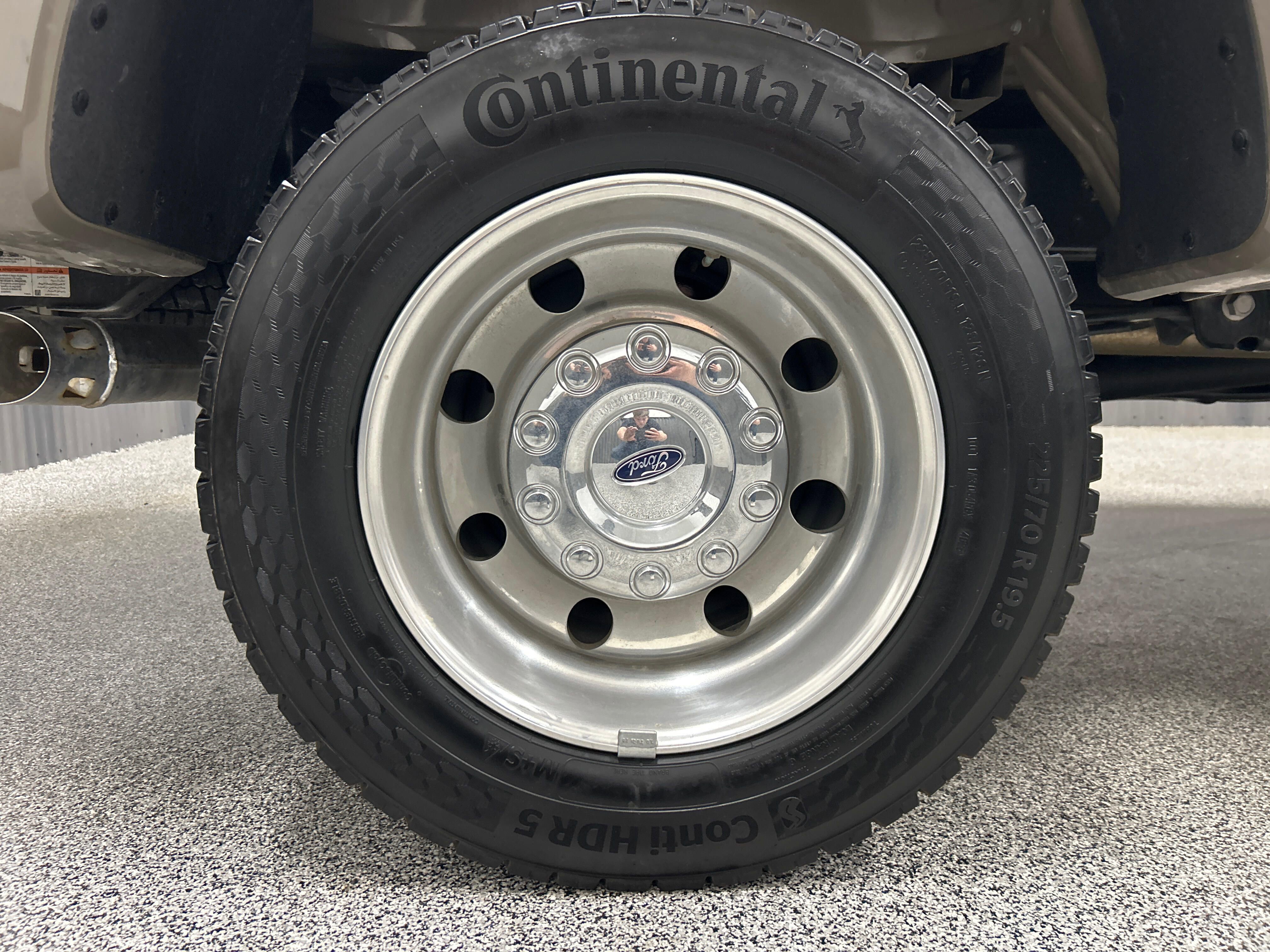 Used 2026 Ford F450 Platinum w/ Platinum Plus Package image 7