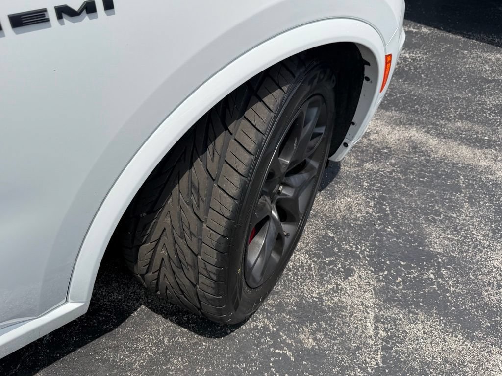 Used 2023 Dodge Durango R/T w/ Tow 'N Go Package AWD/4WD image 3