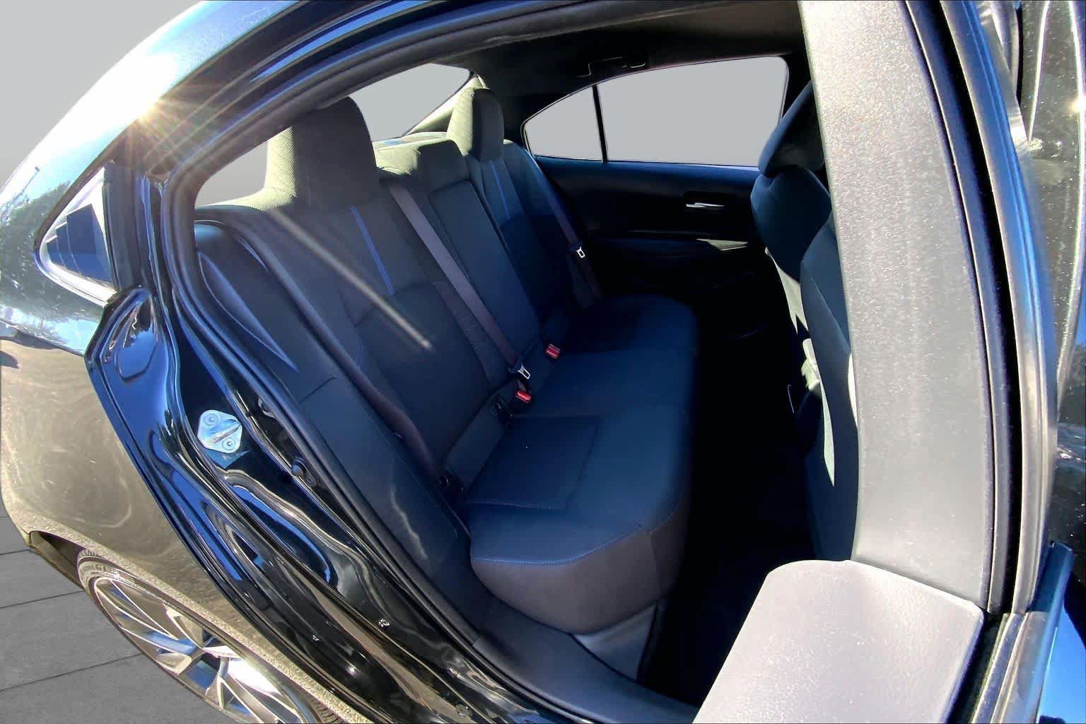 Used 2022 Toyota Corolla SE w/ Carpet Mat Package (TMS) FWD image 20