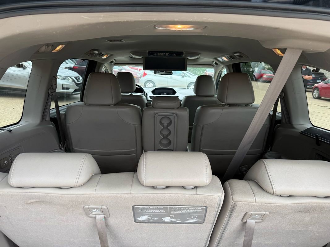 Used 2012 Honda Odyssey Touring image 18