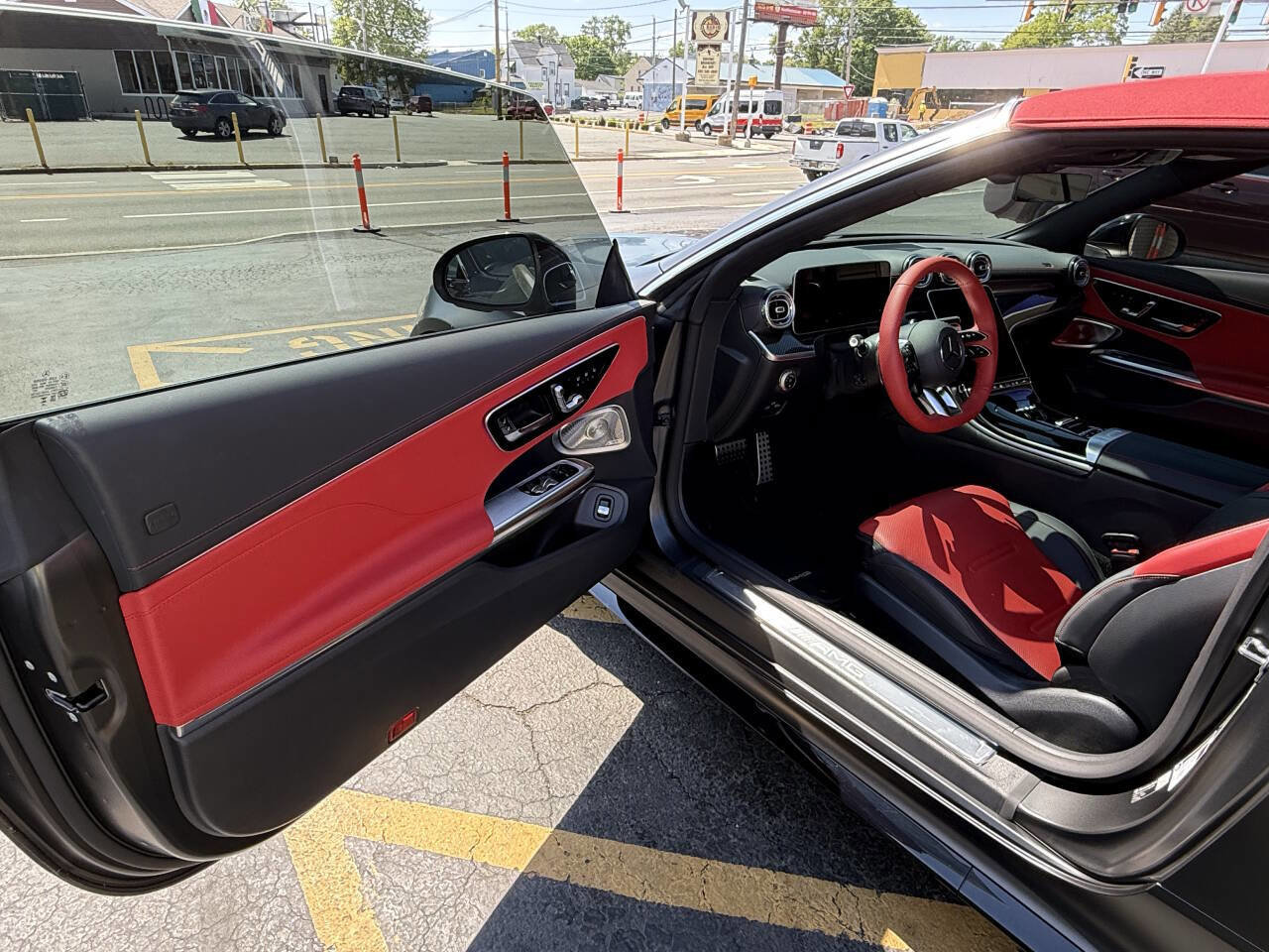Used 2026 Mercedes-Benz CLE 53 AMG 4MATIC Cabriolet image 29