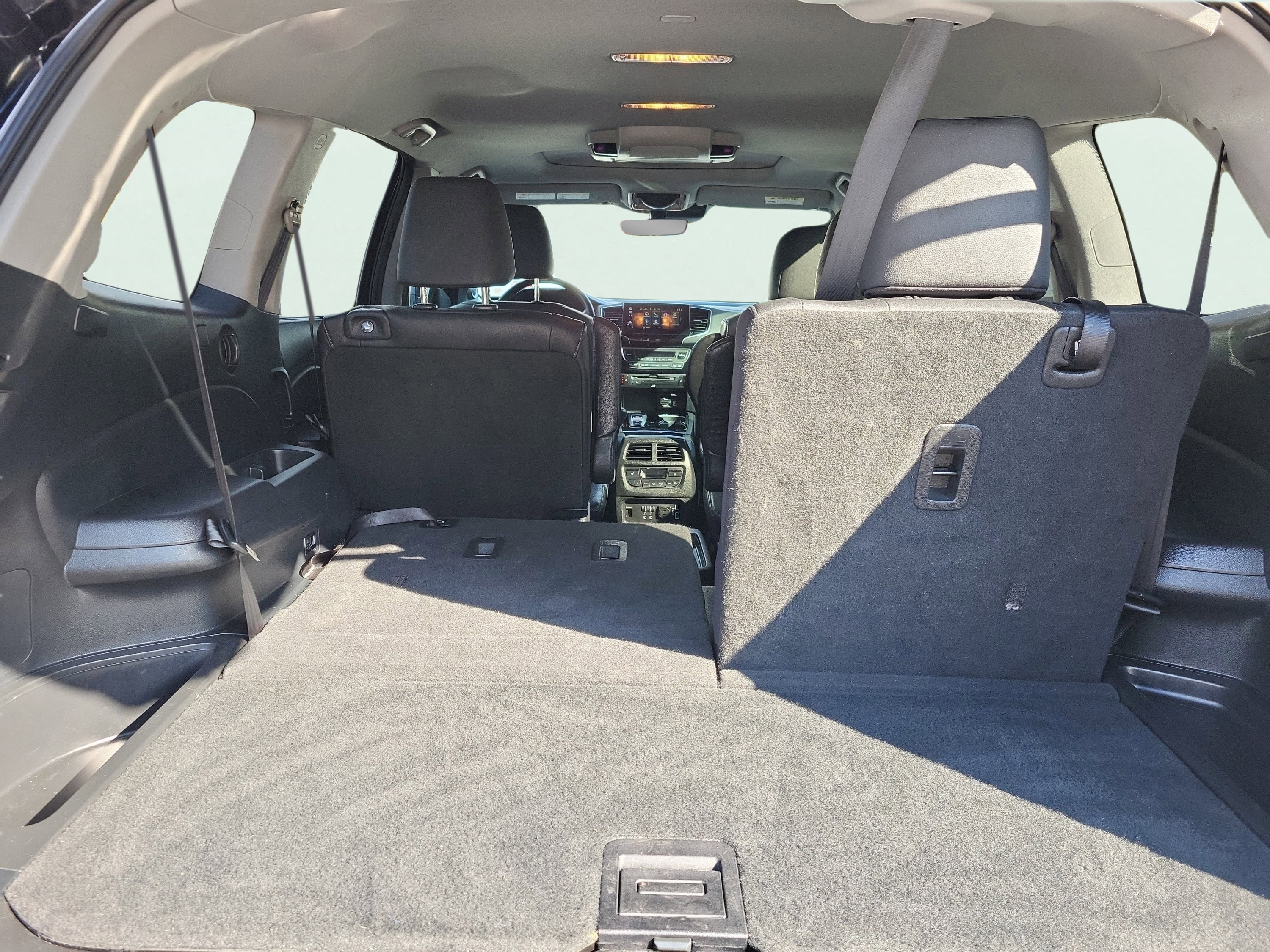 Used 2022 Honda Pilot Touring image 11