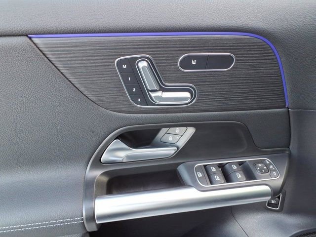 Used 2026 Mercedes-Benz GLA 250 image 13