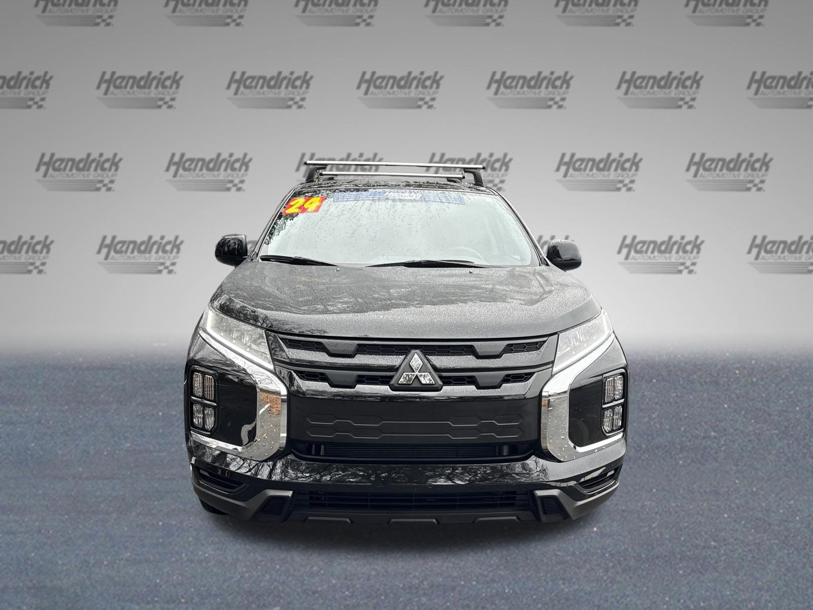 Used 2024 Mitsubishi Outlander Sport LE image 3