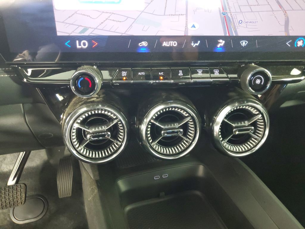 New 2026 Chevrolet Blazer EV LT image 18