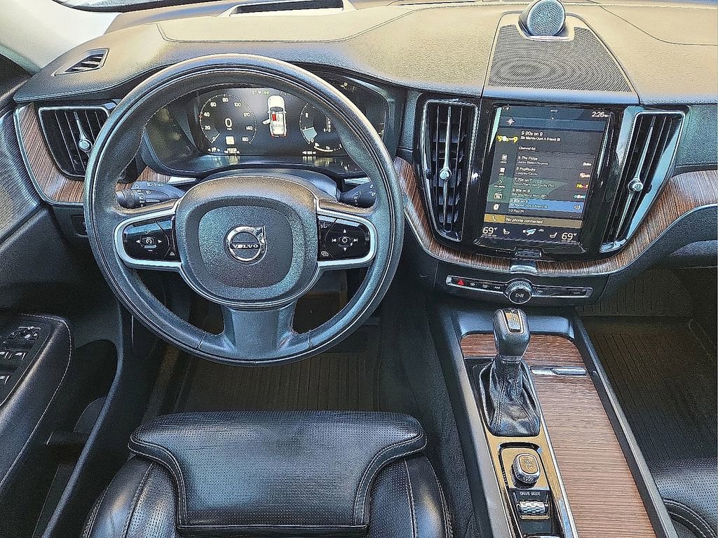 Certified 2020 Volvo XC60 T6 Inscription w/ Protection Package Premier image 19